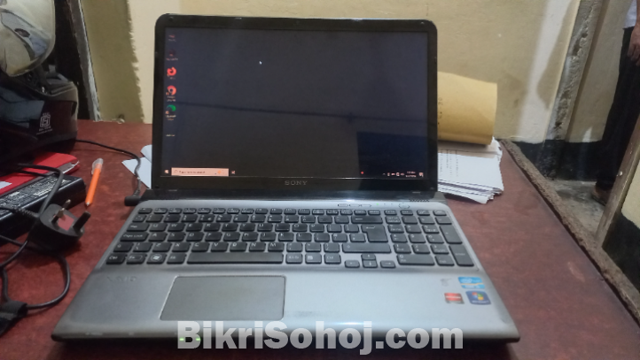 Sony Core i5 laptop